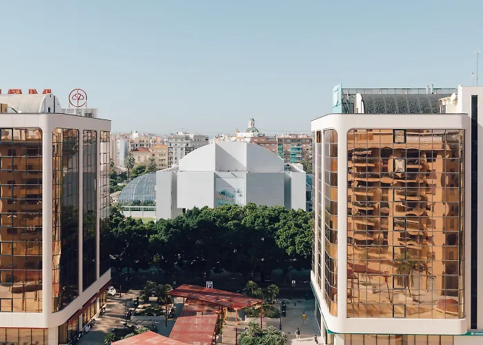 Palau Suites & Apartments